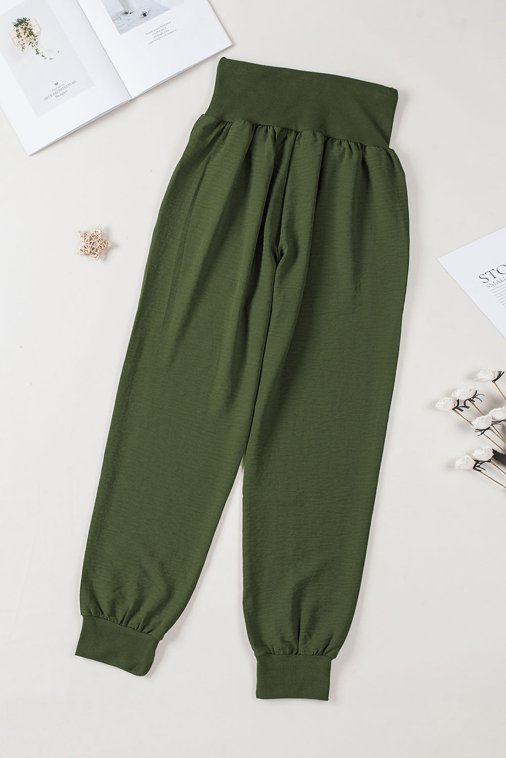 Green Pocketed Casual Joggers