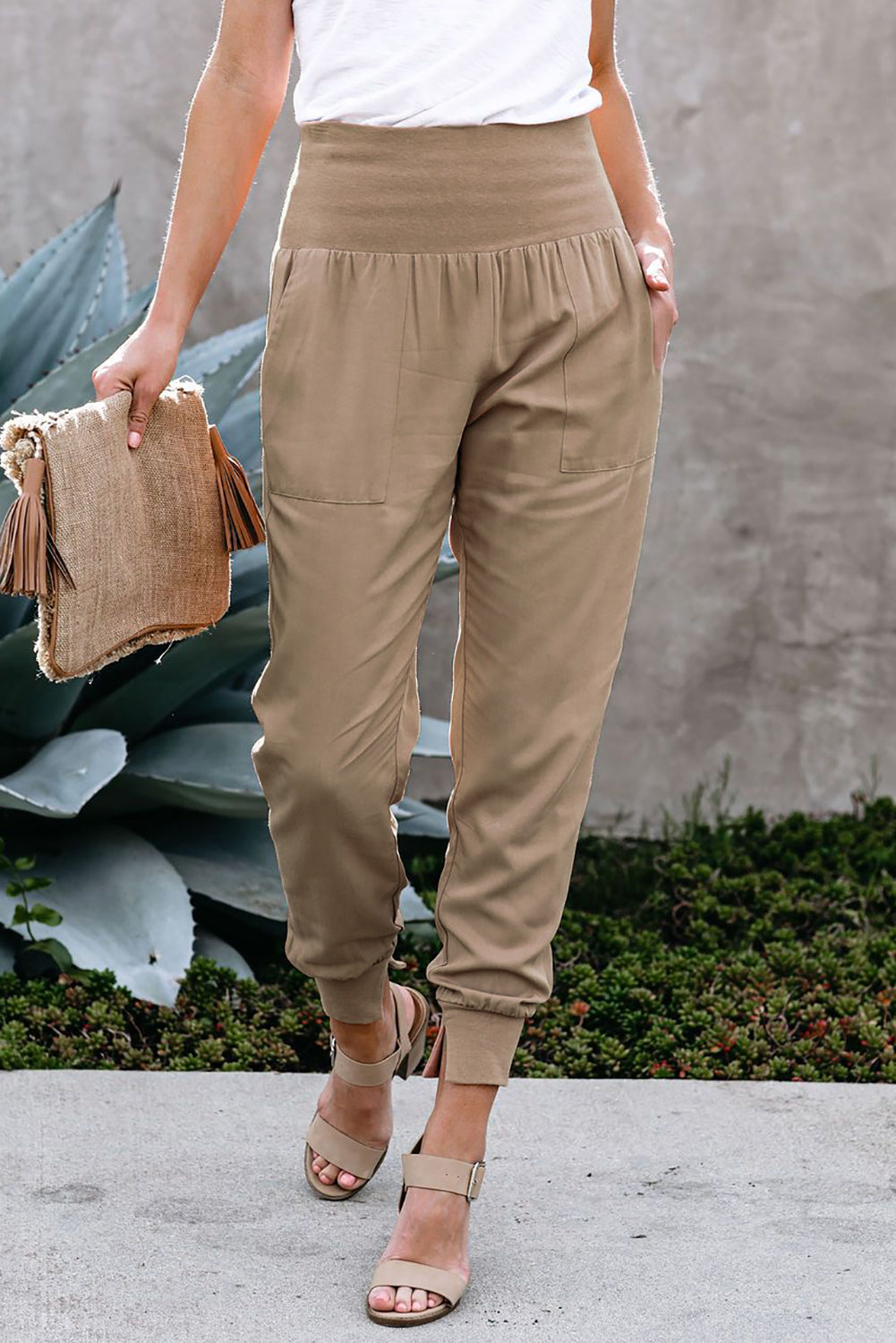 Green Pocketed Casual Joggers